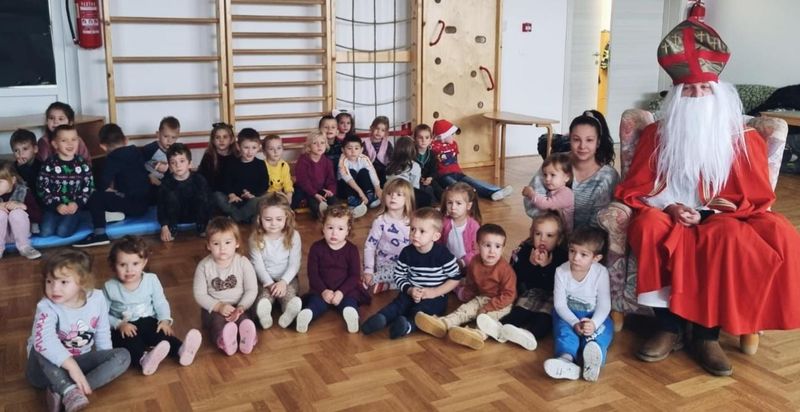 Pandice vrijedno rade u vrijeme Adventa